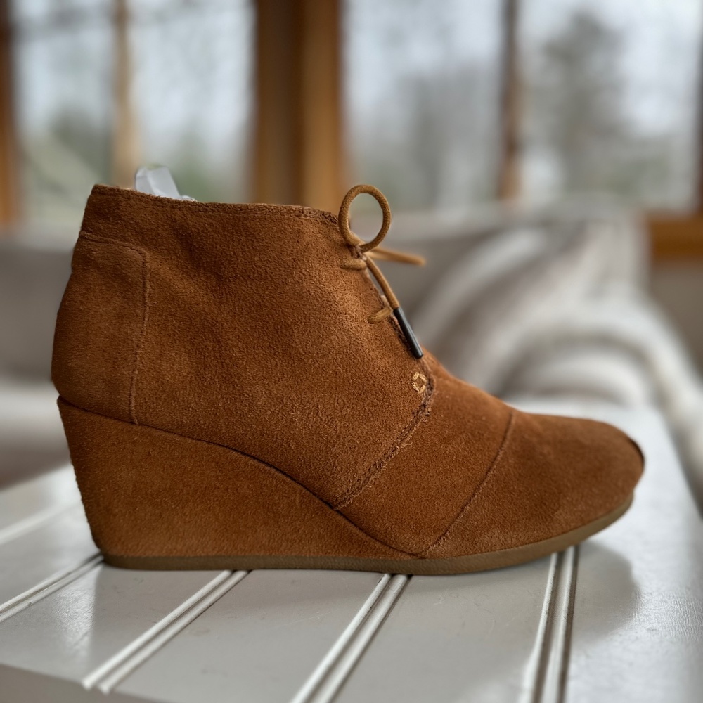 Toms Suede Wedge Booties